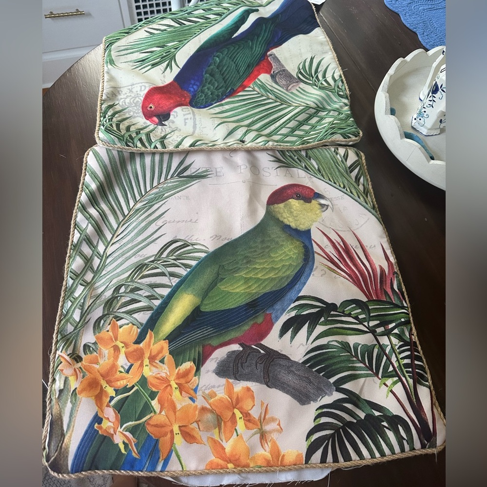 2 THRO Home By Marlo Lorenz 20''x 20” Birds Pillows Parla Parrot Pillow Covers